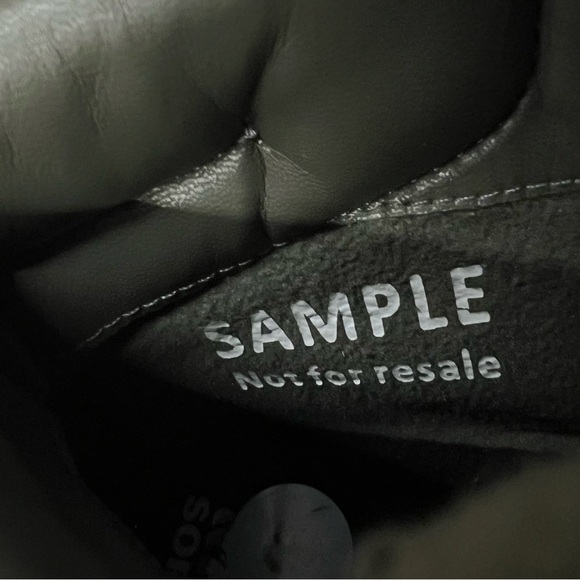 Sorel Kinetic Rnegd Conquest Olive Green Weatherproof Boots Size 9 - Picture 14 of 15